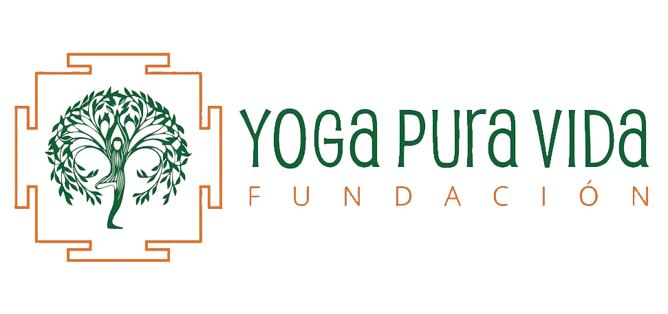 Logo de la fundación "Yoga Pura Vida"